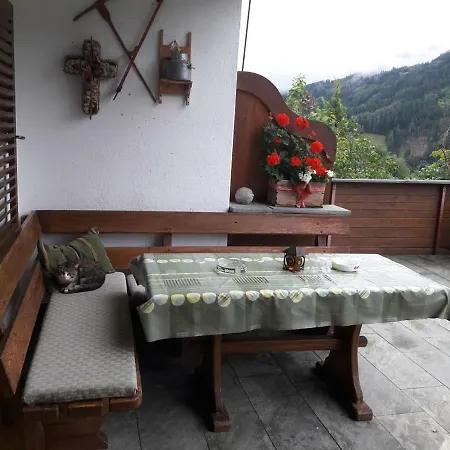Haus Alpina Habitación en casa particular