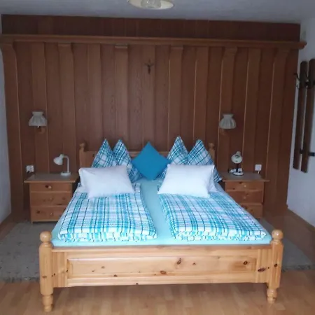 Homestay Haus Alpina Virgen